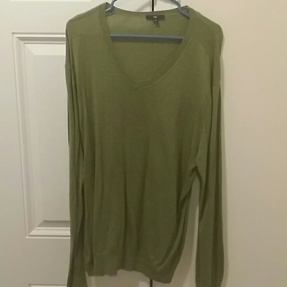 Sweater - Picture 1 of 1